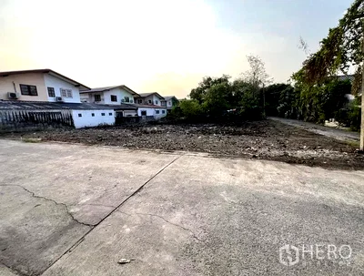 Land for sale Bangkok : Land 157 sqw in Anusawari, Bang Khen, Bangkok