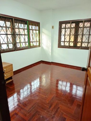 3-bed house for rent, 280 sqm, 70 sq wah, Thawi Watthana
