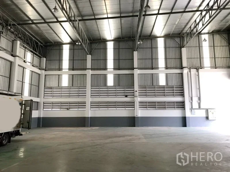 รูป ให้เช่าหรือขาย โรงงาน 700 ตรม บางพลี สมุทรปราการ - รูปที่ 2/12