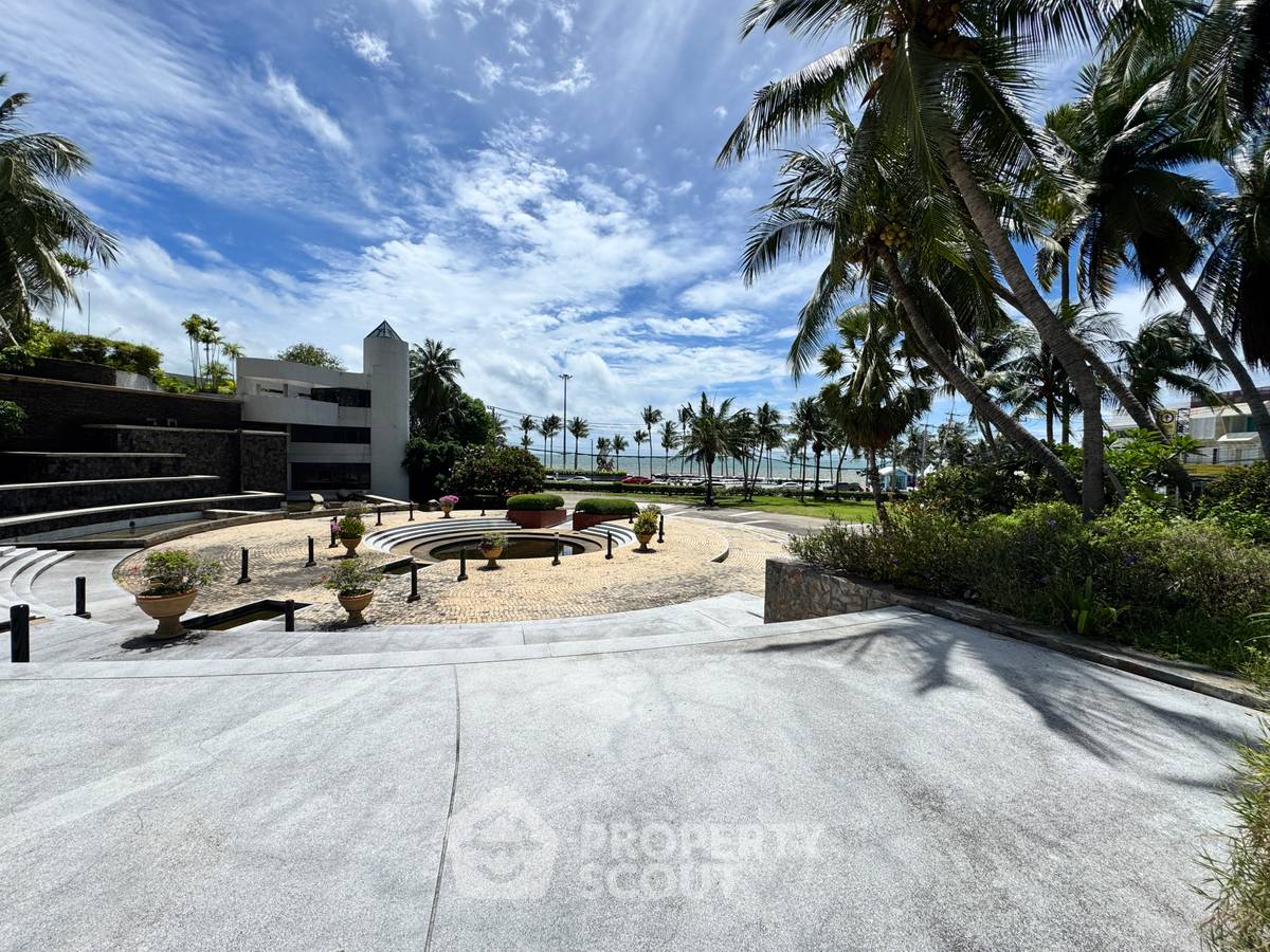 รูป คอนโด 2-ห้องนอน ที่ จอมเทียน พลาซ่า คอนโดเทล ใกล้ หาดจอมเทียน (ID 3281707) - รูปที่ 2/19