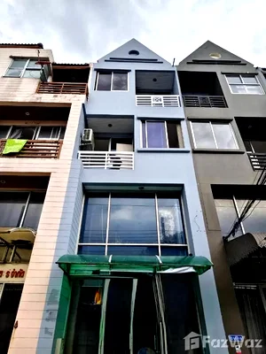 Townhouses for sale Bangkok : 5 Bedroom Townhouse for sale in Phlapphla, Bangkok  6758522