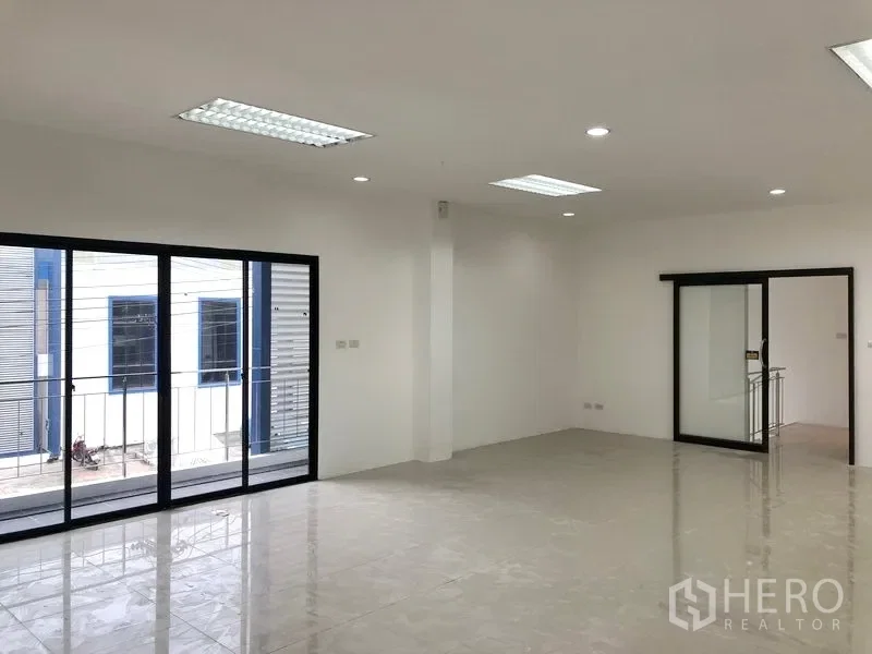 รูป ให้เช่าหรือขาย โรงงาน 700 ตรม บางพลี สมุทรปราการ - รูปที่ 12/12