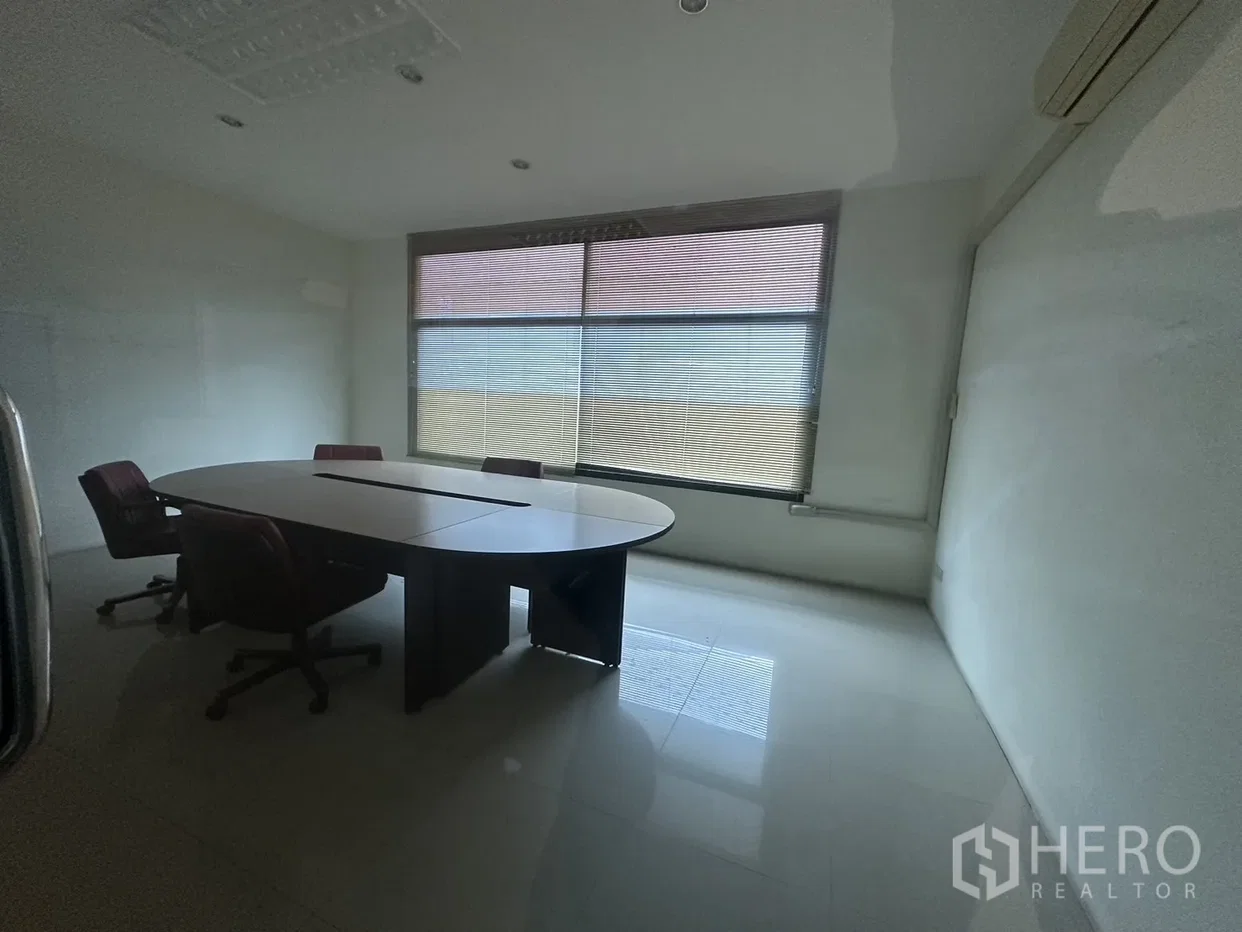 รูป ให้เช่าหรือขาย โรงงาน 2400 ตรม ดอกไม้ ประเวศ กรุงเทพมหานคร - รูปที่ 10/17