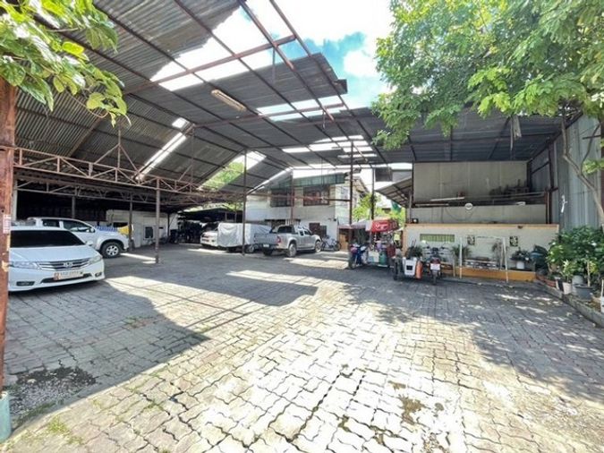 ขายบ้านเดี่ยว 1 ห้องนอน 634 ตร.ม. 264 ตร.ว. เขตบางซื่อ