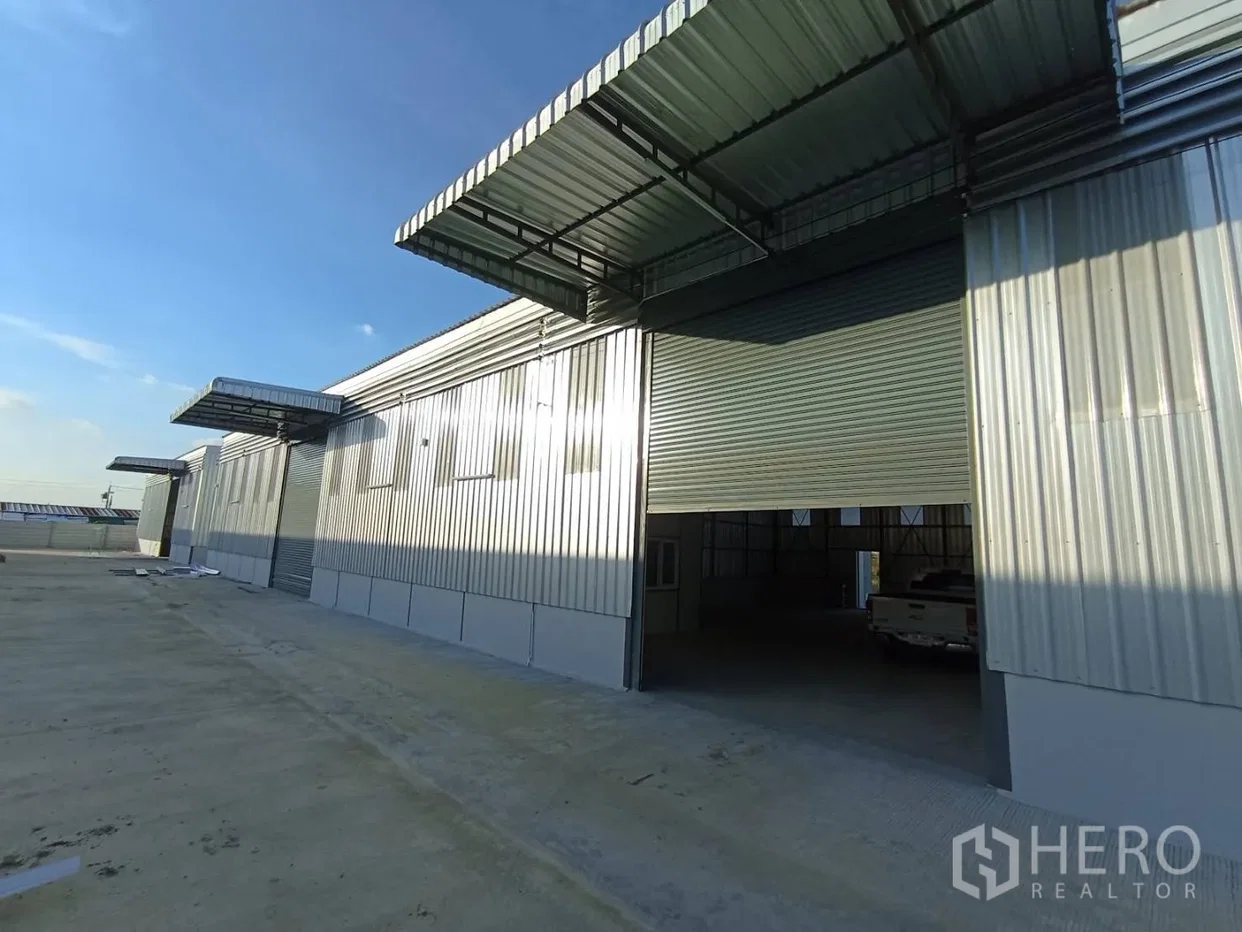 picture For rent Warehouse 300 sqm in Phraek Sa, Mueang Samut Prakan, Samut Prakan - 4/5