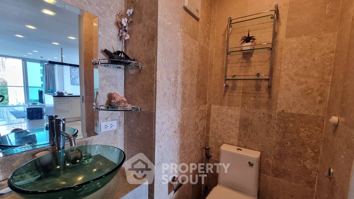 รูป ขายคอนโด 2 ห้องนอน Laguna Heights Condominium ย่านปราสาทสัจธรรม (ID 3281722) - รูปที่ 11/21