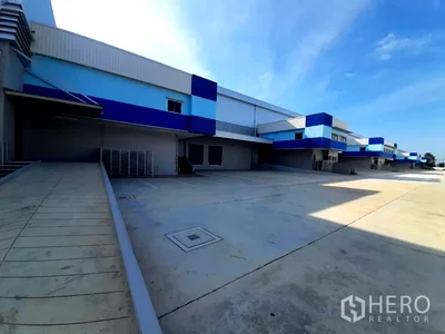 Factory for rent : For rent Factory 2584 sqm in Bueng, Si Racha, Chon Buri