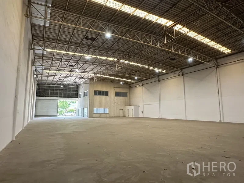 รูป ให้เช่า โรงงาน 1350 ตรม คลองหลวง ปทุมธานี - รูปที่ 6/10