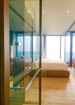 Luxury Beachfront Sea View Condo for Rent  at Arom Wongamat Pattaya | 1 Bedroom | On the 10th Floor | Size 39 Sq.m.