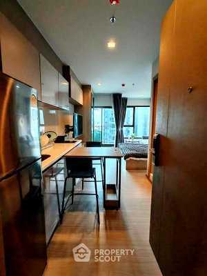 คอนโดให้เช่า : คอนโด สตูดิโอ ที่ ไลฟ์ อโศก - พระราม 9 ใกล้ MRT พระราม 9 (ID 3292314)