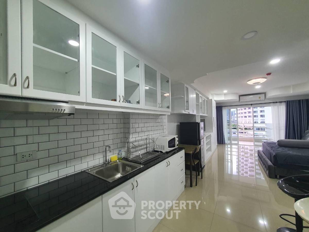 รูป คอนโด 1 ห้องนอน View Talay 8 Condominium ใกล้หาดจอมเทียน (ID 3281936) - รูปที่ 14/19