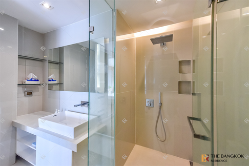 The Bangkok Sathorn near BTS Surasak High-potential Location, Not as Expensive as You Think