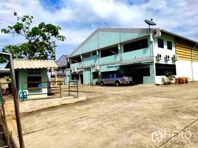 Factory for rent : For rent or sale Warehouse 6704 sqm in Bang Bon, Bangkok