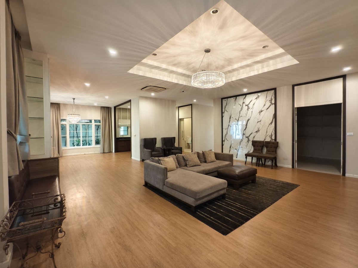 รูป ให้เช่าบ้านเดี่ยวติด The Crystal เลียบทางด่วน เอกมัย-รามอินทรา - รูปที่ 3/16