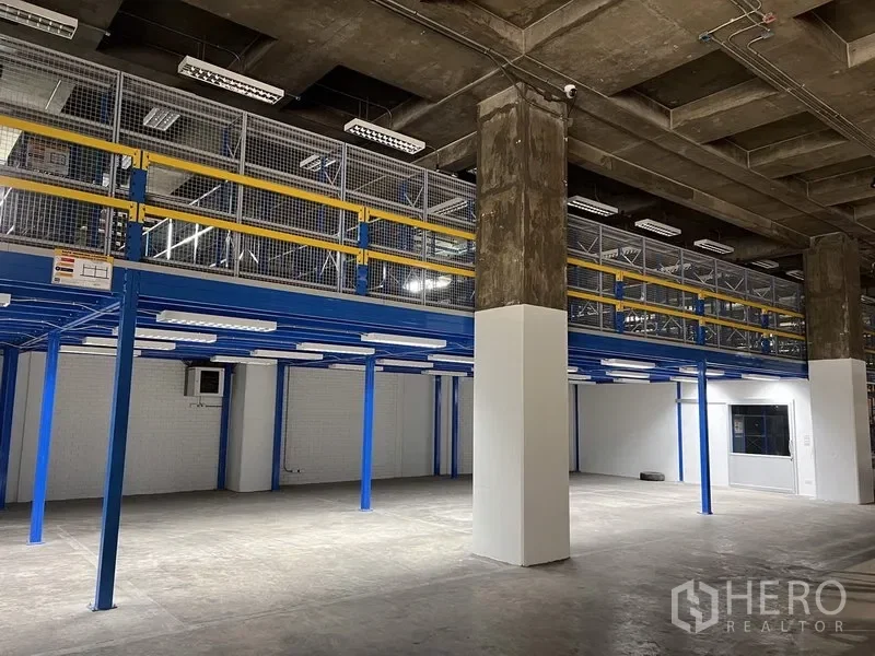 picture For rent Warehouse 3000 sqm in Chom Phon, Chatuchak, Bangkok - 4/9