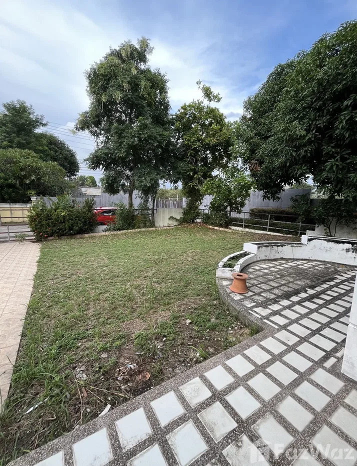 picture House, Chateau Dale Residence 6759209 - 3/16