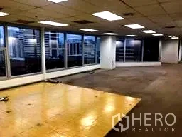 Office for rent Sathon : For rent Office Space 372 sqm in Yan Nawa, Sathon, Bangkok BTS Saint Louis