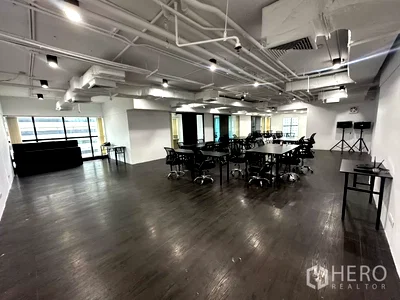 เช่าสำนักงาน เขตวัฒนา : ให้เช่า ออฟฟิศ 220 ตรม คลองตันเหนือ วัฒนา กรุงเทพมหานคร BTS เอกมัย