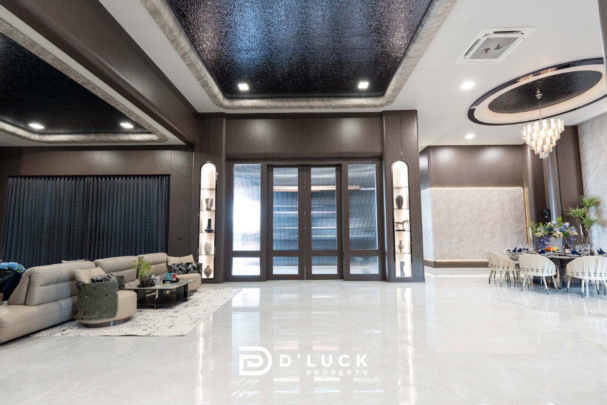 รูป ขายพูลวิลล่าหรูพัทยา วิวทะเลสาบ ย่านทุ่งกลม-ตาลหมัน 6 ห้องนอน พื้นที่ใช้สอยกว่า 989 ตร.ม. - รูปที่ 20/47
