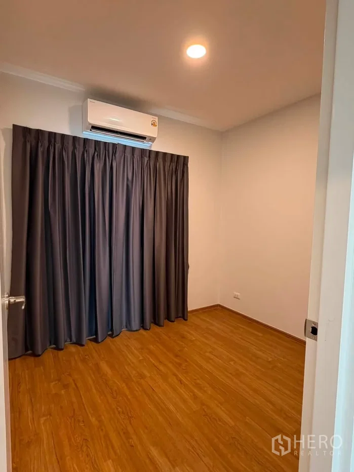 รูป ให้เช่า ทาวน์เฮาส์ 3 ห้องนอน Pleno Sukhumvit-Bangna 3 (Pleno Sukhumvit-Bangna 3) บางแก้ว บางพลี สมุทรปราการ - รูปที่ 11/12