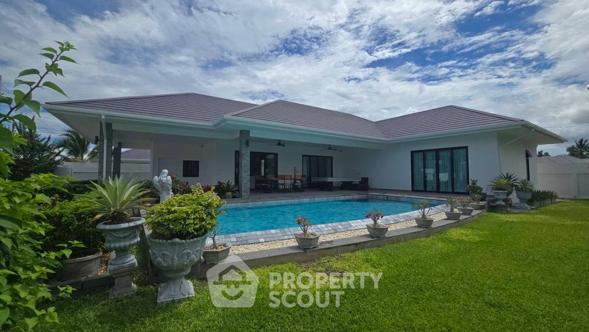 รูป วิลล่า 3-ห้องนอน ที่ ไฮแลนด์ วิลล่า 2 ใน หินเหล็กไฟ (ID 3289565) - รูปที่ 1/26