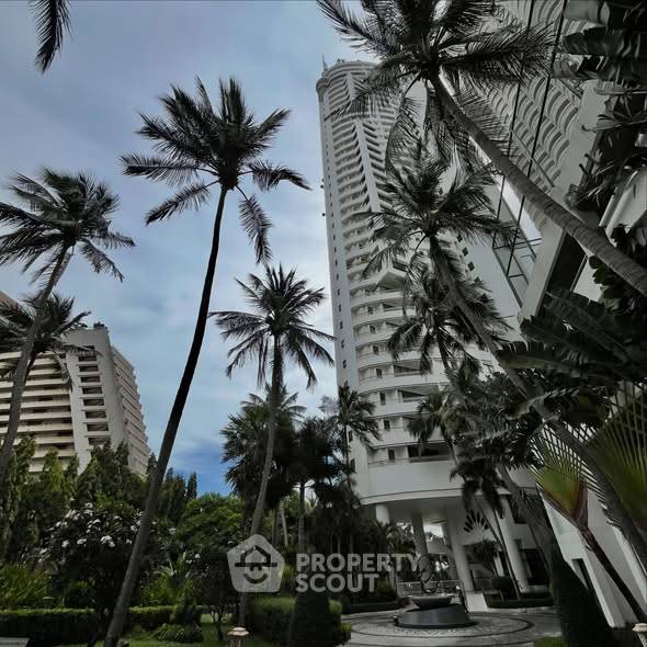 รูป เลี้ยงสัตว์ได้ 3 ห้องนอน 265 ตร.ม. Saranchol Condominium Wong Amat (ID 3291716) - รูปที่ 2/16