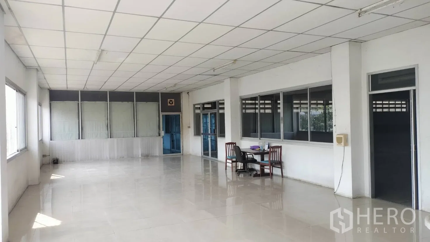 รูป ให้เช่า โรงงาน 2160 ตรม ทับยาว ลาดกระบัง กรุงเทพมหานคร - รูปที่ 10/12