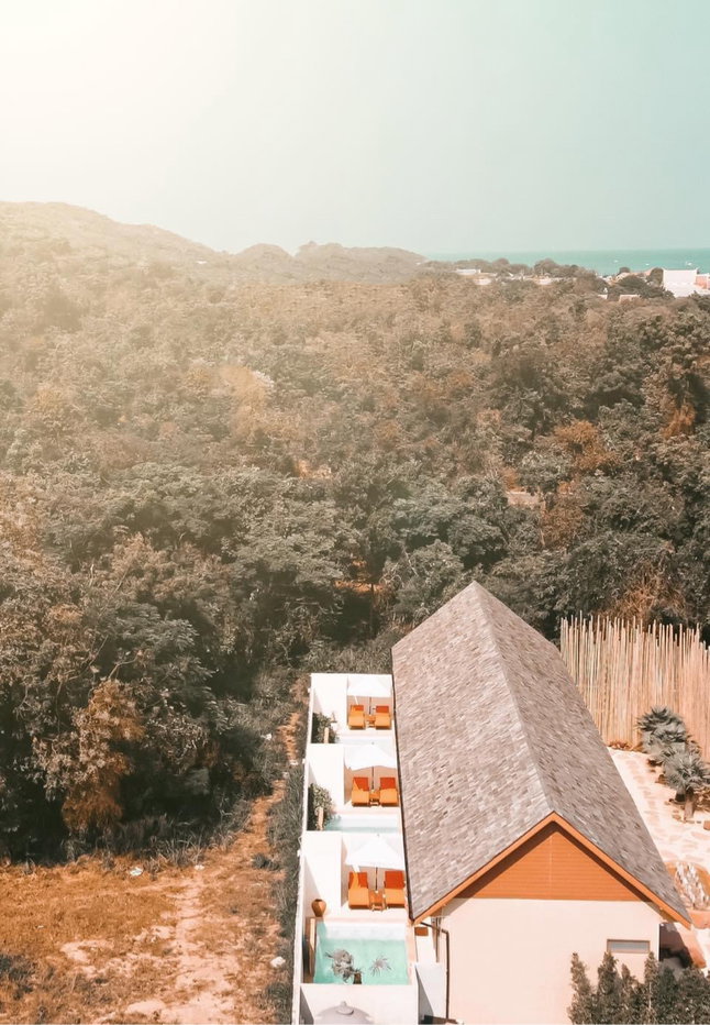 picture Resort for sale on Koh Larn – 65 million Baht. - 3/24