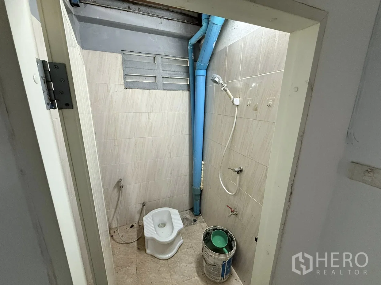 รูป ให้เช่าหรือขาย โกดัง 300 ตรม บางเสาธง สมุทรปราการ - รูปที่ 9/14