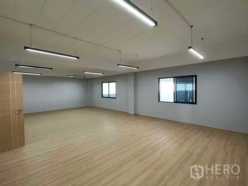 รูป ขาย โรงงาน 1080 ตรม คลองหลวง ปทุมธานี - รูปที่ 8/11