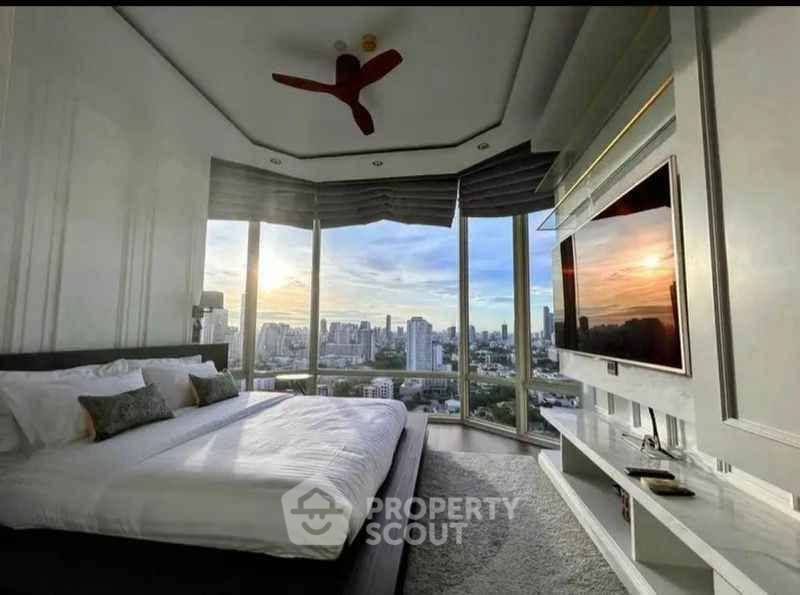 รูป คอนโด 2 ห้องนอน Royce Private Residences ใกล้ MRT สุขุมวิท (ID 3292762) - รูปที่ 4/10