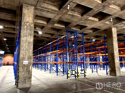 Factory for rent Social Security Office Bangkok Head office : For rent Warehouse 3000 sqm in Chom Phon, Chatuchak, Bangkok