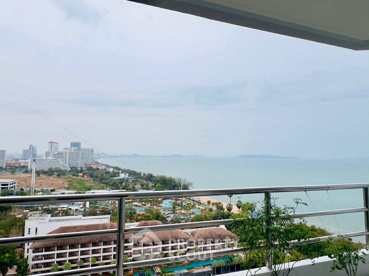 picture 2-BR Condo at View Talay 3 close to Phratamnak (ID 3281926) - 8/41