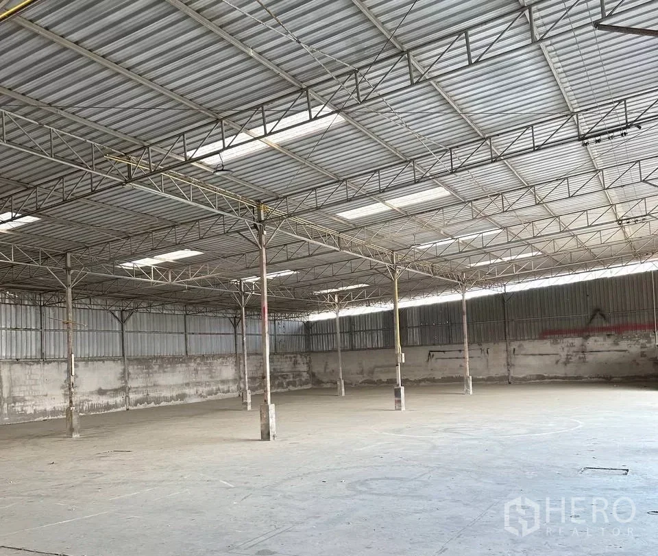 รูป ให้เช่า โรงงาน 1800 ตรม บางพลี สมุทรปราการ - รูปที่ 4/10