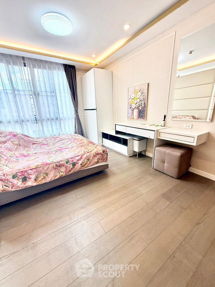 picture 200m To MRT Huai Khwang: 1-BR Amaranta Residence (ID 2349283) - 4/12