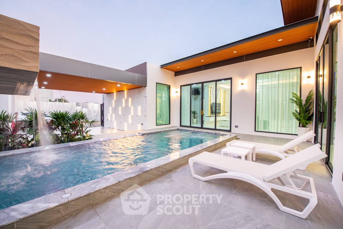 รูป วิลล่า 4 ห้องนอน ขนาด 320 ตร.ม. ย่านหนองปรือ พัทยา (ID 3280678) - รูปที่ 1/47