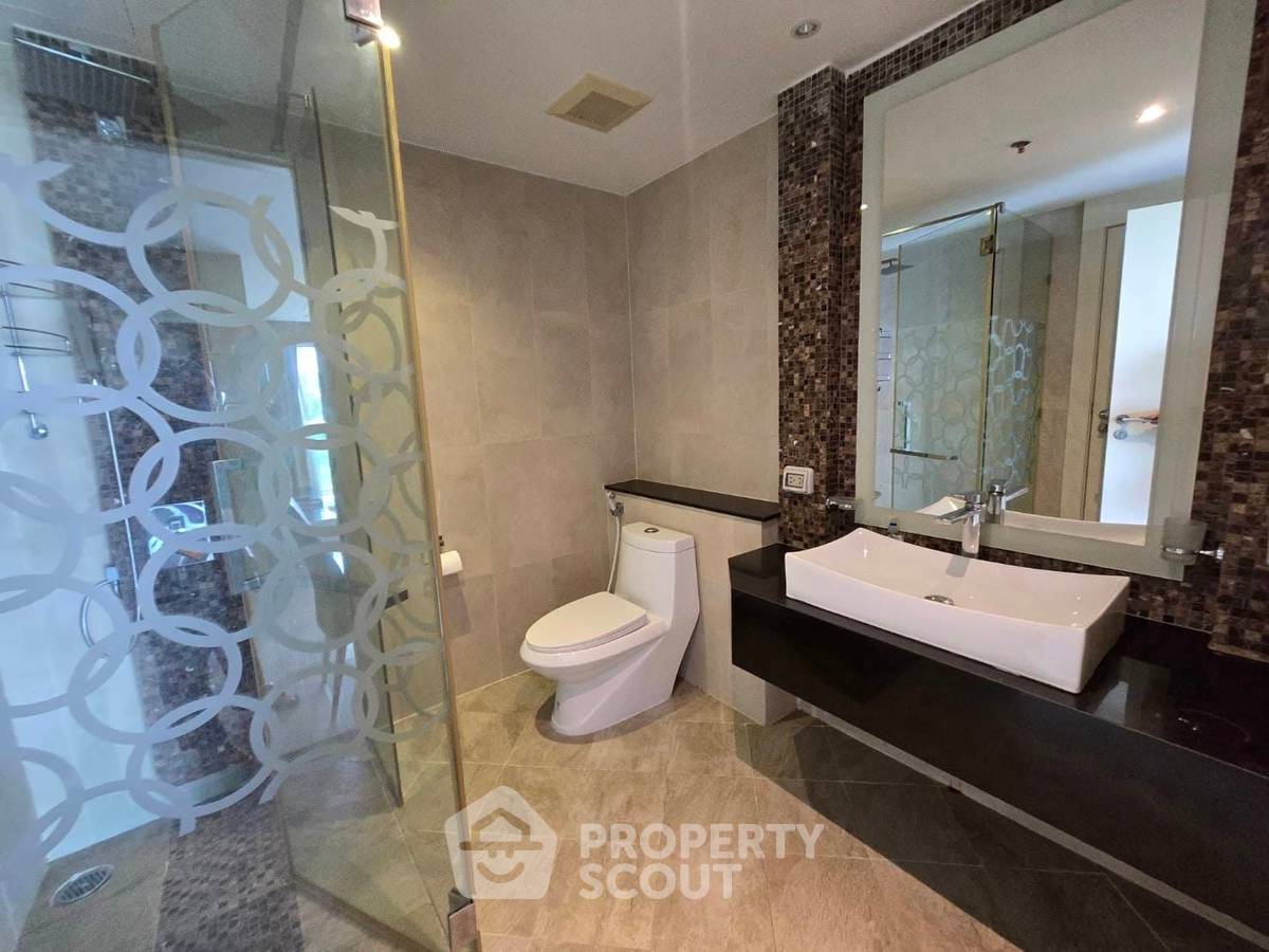 picture 2-BR Condo For Sale At Cosy Beach View, Phratamnak (ID 3282264) - 4/13
