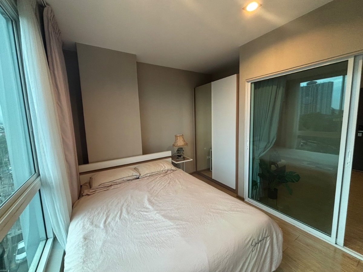รูป 🍃 ให้เช่าคอนโด Oneplus Condominium at CBP4 ** ห้องมุม ** ทำเลดีมาก เดินทางสะดวก ใกล้ Big C เซเว่น เซ็นทรัลเฟสติวัล โรงเรียน และอื่นๆอีกมากมาย - รูปที่ 4/30