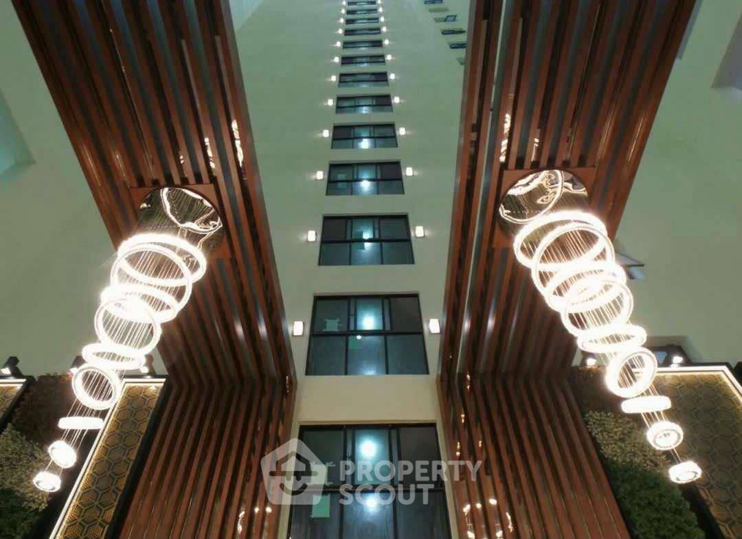 รูป ราคาน่าสนใจ คอนโด 2 ห้องนอน ชั้น 17 Dusit Grand Condo View (ID 3281677) - รูปที่ 3/17