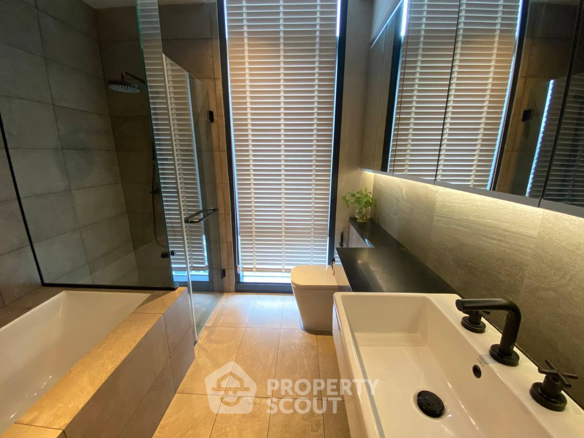 picture High-Floor 2-BR The Lofts Asoke Near MRT Phetchaburi (ID 3046211) - 14/35