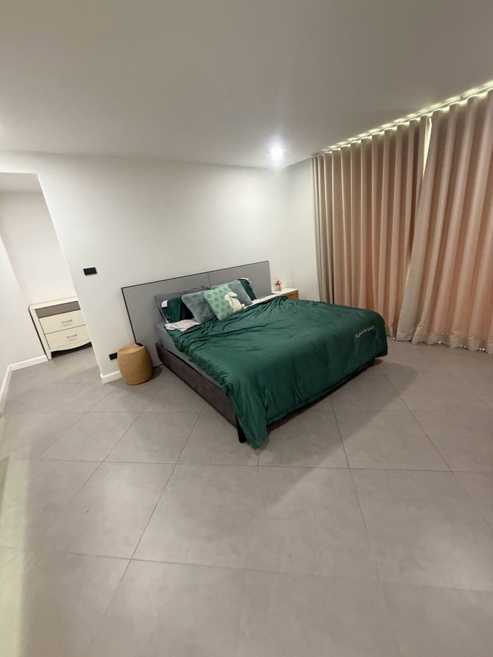 รูป บ้านส่วนตัว🏠มีสระว่ายน้ำในตัว อินเตอร์เน็ต ส่วนตัว ขนาด 168 ตรม. 5ห้องนอน 5 ห้องน้ำ มีห้องเก็บของ ระบบมีรีโมท มีกล้องงวจรปิด ใกล้อ่างมาบประชัน - รูปที่ 9/72