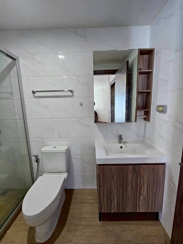 picture  For Rent Artisan Ratchada Near MRT - 8/11