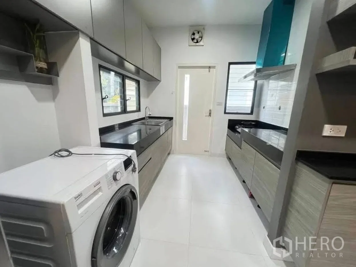 รูป ให้เช่า บ้านเดี่ยว 4 ห้องนอน Mantana Srinakarin - Bangna (มันตานา ศรีนครินทร์ - บังนา) บางแก้ว บางพลี สมุทรปราการ - รูปที่ 10/10