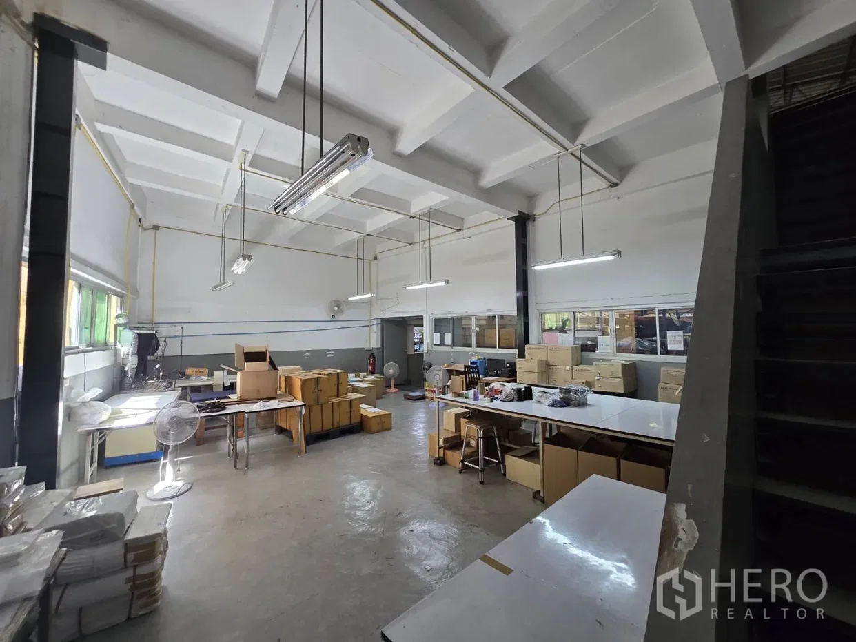 picture For rent Factory 1300 sqm in Rai Khing, Sam Phran, Nakhon Pathom - 14/15