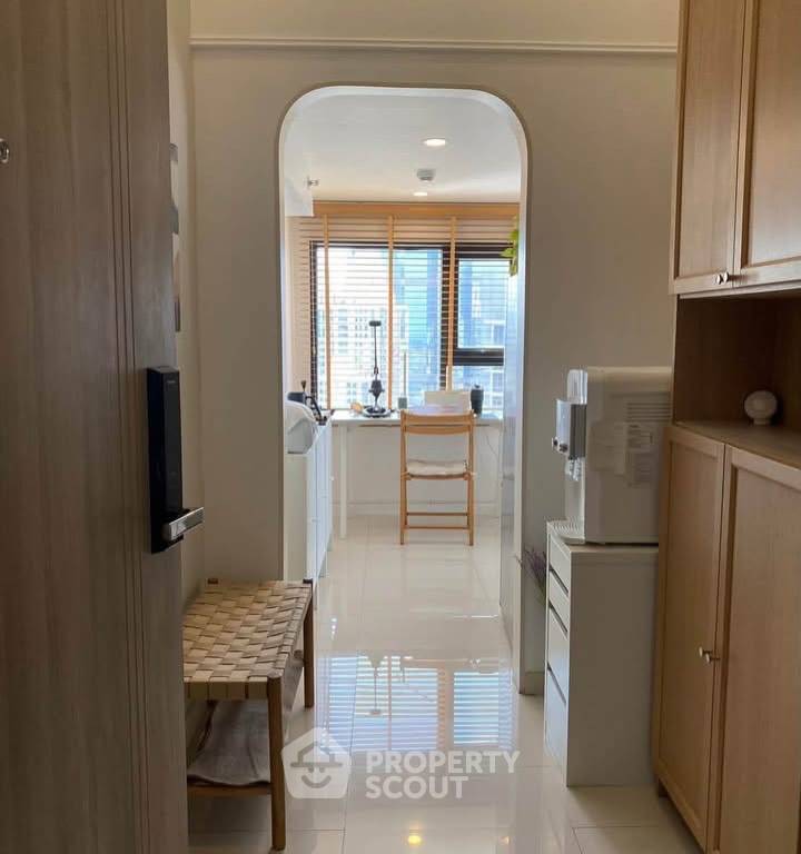 picture 40th-Floor 2-BR Knightsbridge Prime Sathorn Near BTS Saint Louis (ID 3291714) - 10/14
