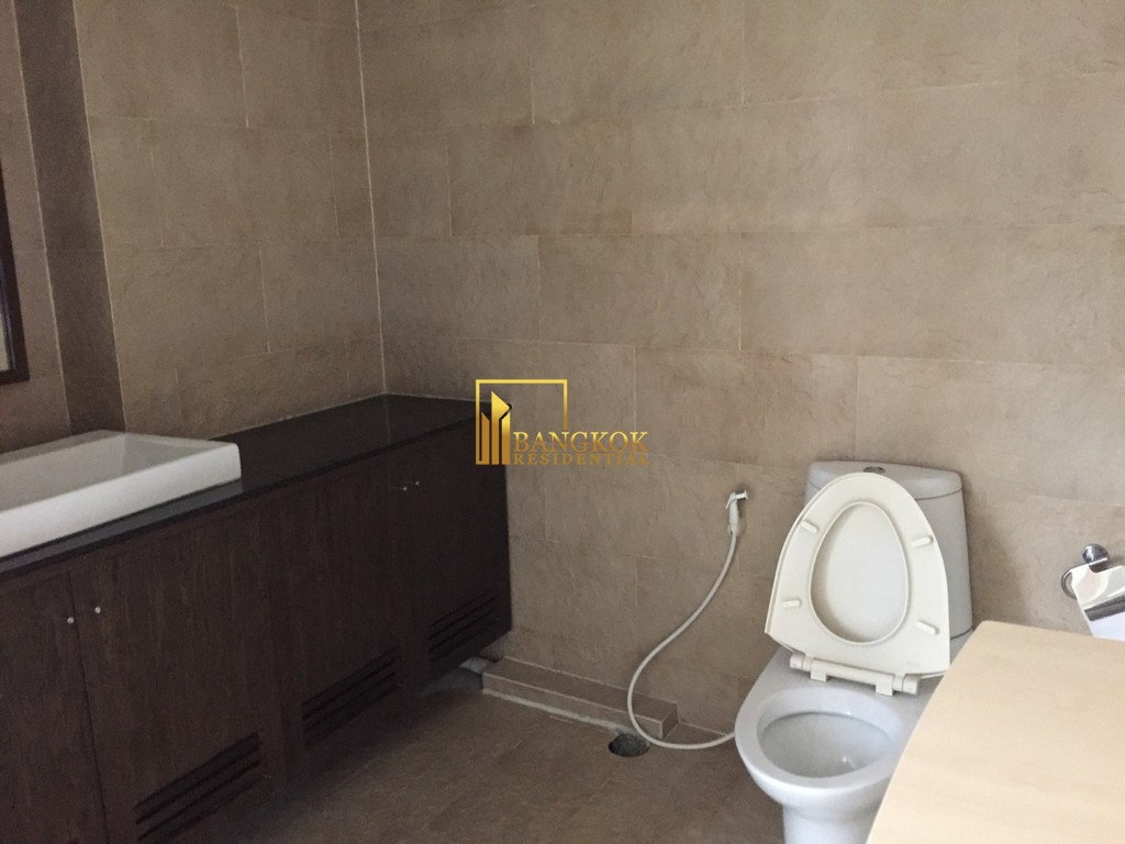รูป Fifty Fifth Tower | Renovated 3 Bed Condo For Sale in Thonglor - BR10285CD - รูปที่ 14/33