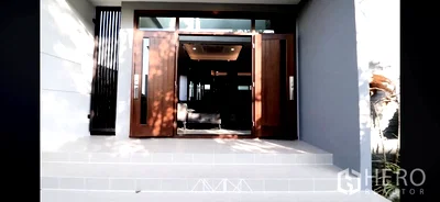 Houses for rent Bangkok : For Rent 4 Bedroom Detached House in The City Rama 9 - Krungthep Kreetha in Thap Chang, Saphan Sung, Bangkok