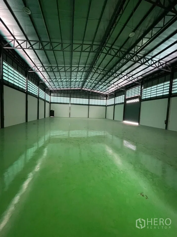 รูป ขาย โรงงานพร้อมออฟฟิศ สร้างใหม่ พื้นที่สีม่วง 845 ตรม ไร่ขิง สามพราน นครปฐม - รูปที่ 4/18