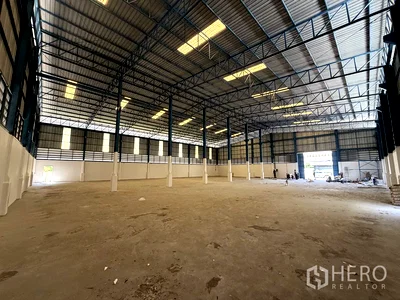 โรงงานให้เช่า : ให้เช่า โรงงาน 1000 ตรม บางเสาธง บางเสาธง สมุทรปราการ