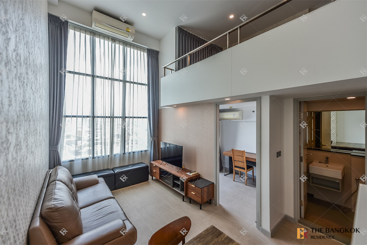 picture Beautiful Room, Good Condition KnightsBridge Prime Sathorn - 9/10